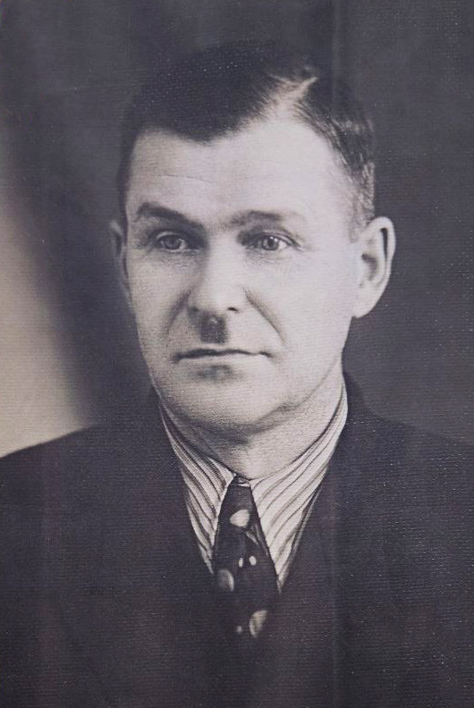 Янущик Александр Николаевич